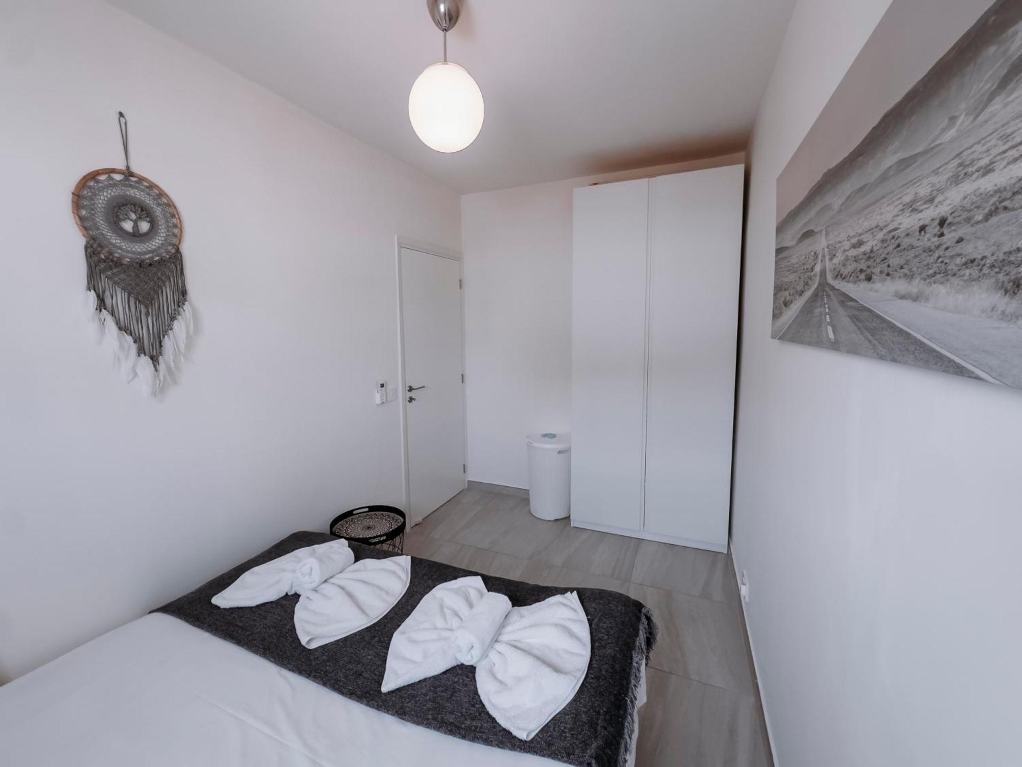 Viking Family Superior Lux Appartement Agia Napa Buitenkant foto
