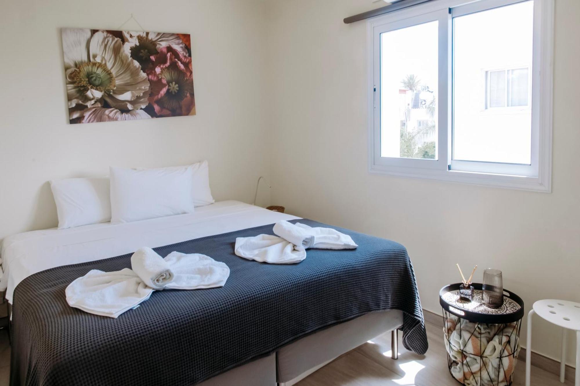 Viking Family Superior Lux Appartement Agia Napa Buitenkant foto